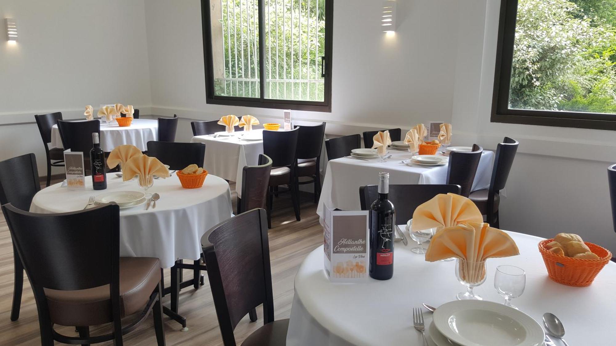 Hotel Compostelle Lourdes